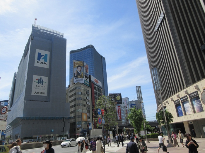 【あんぱんの銀座木村屋のグリルでパン食べ放題のランチ】_b0009849_16583899.jpg