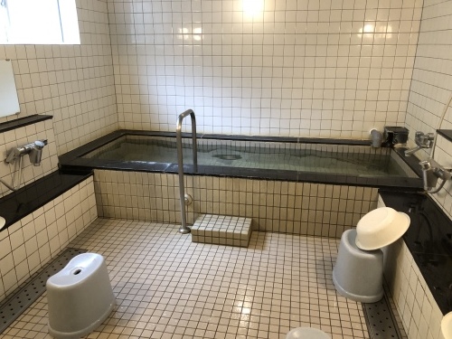 f0333882_06382471.jpeg