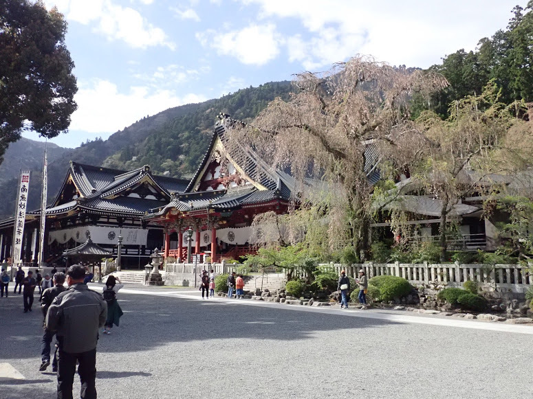お花見ツーリング(身延山久遠寺)_b0238789_13003133.jpg