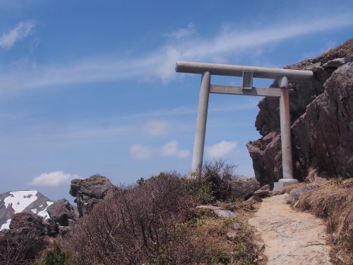 谷川岳　残雪の絶景　　2018.４.30（月）_b0335256_18135645.jpg