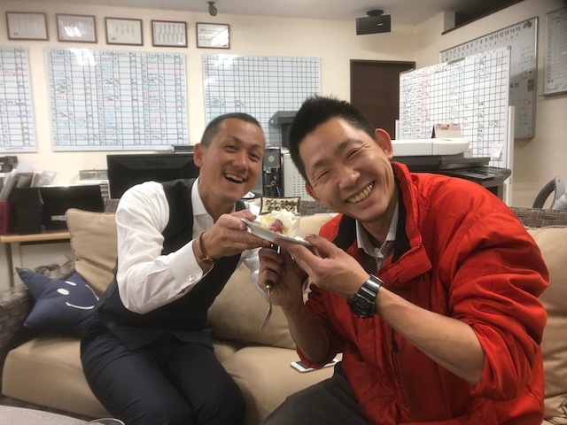 5月2日(水)☆TOMMYアウトレット☆あゆブログ٩(๑❛ᴗ❛๑)۶ ぐっちーさんはぴばぁ♡本州仕入レガシィ到着♪_b0127002_19320319.jpg