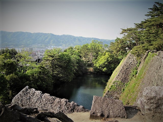 f0379049_06160857.jpg