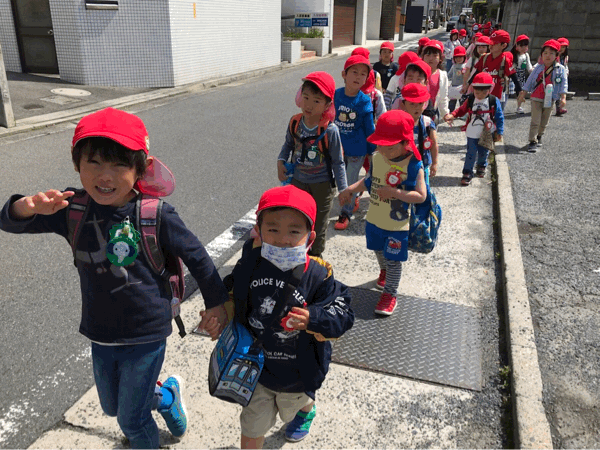 歓迎遠足 広島市 あやめ幼稚園 牛田教会学園あやめ幼稚園のブログです 歓迎遠足 広島市 あやめ幼稚園 牛田教会学園あやめ幼稚園のブログです