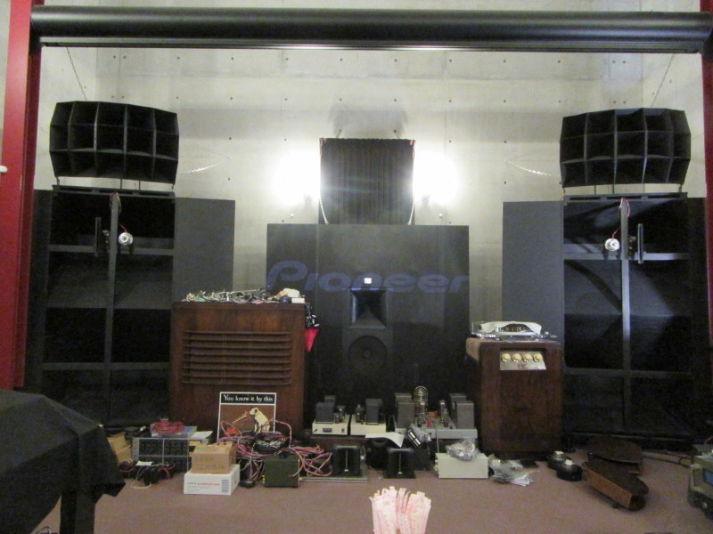 b0052286_22545096.jpeg