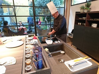 みんなで幸せを分かち合うキッチン♡_d0091909_08205230.jpg