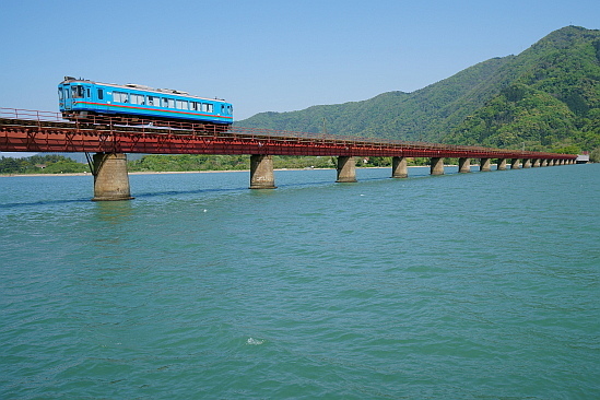 f0037227_22302998.jpg