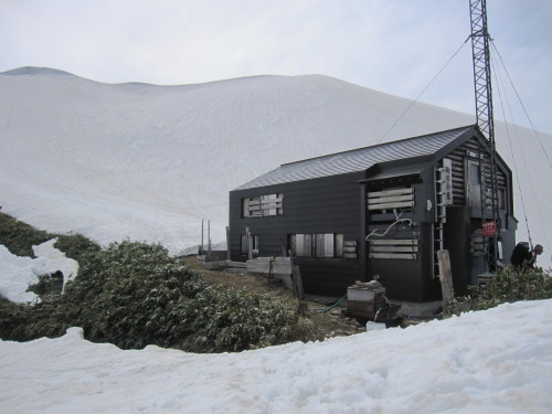 【GW・YOC登山2018】雪と花と藪もある春の越後駒ヶ岳　by　おんせん_b0094033_09591795.jpg