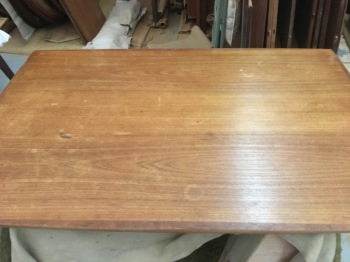 【北欧ヴィンテージ家具】ダイニングテーブル天板 再塗装_f0326751_23142658.jpg