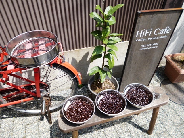 急がぬ休日時間_e0230141_09460617.jpg
