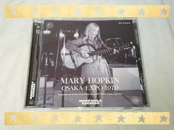 MARY HOPKIN / OSAKA EXPO 1970_b0042308_10055978.jpg