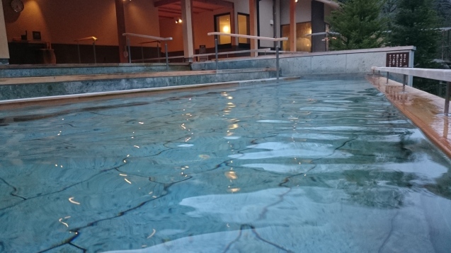 蓼科グランドホテル滝の湯 こそっとひとりごと