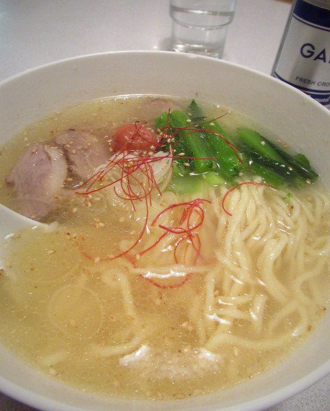 f0236260_22390473.jpg
