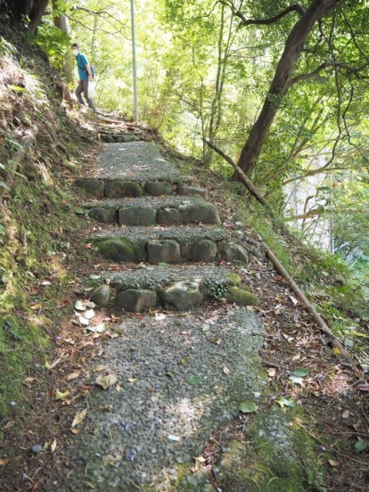 f0238932_14265335.jpg
