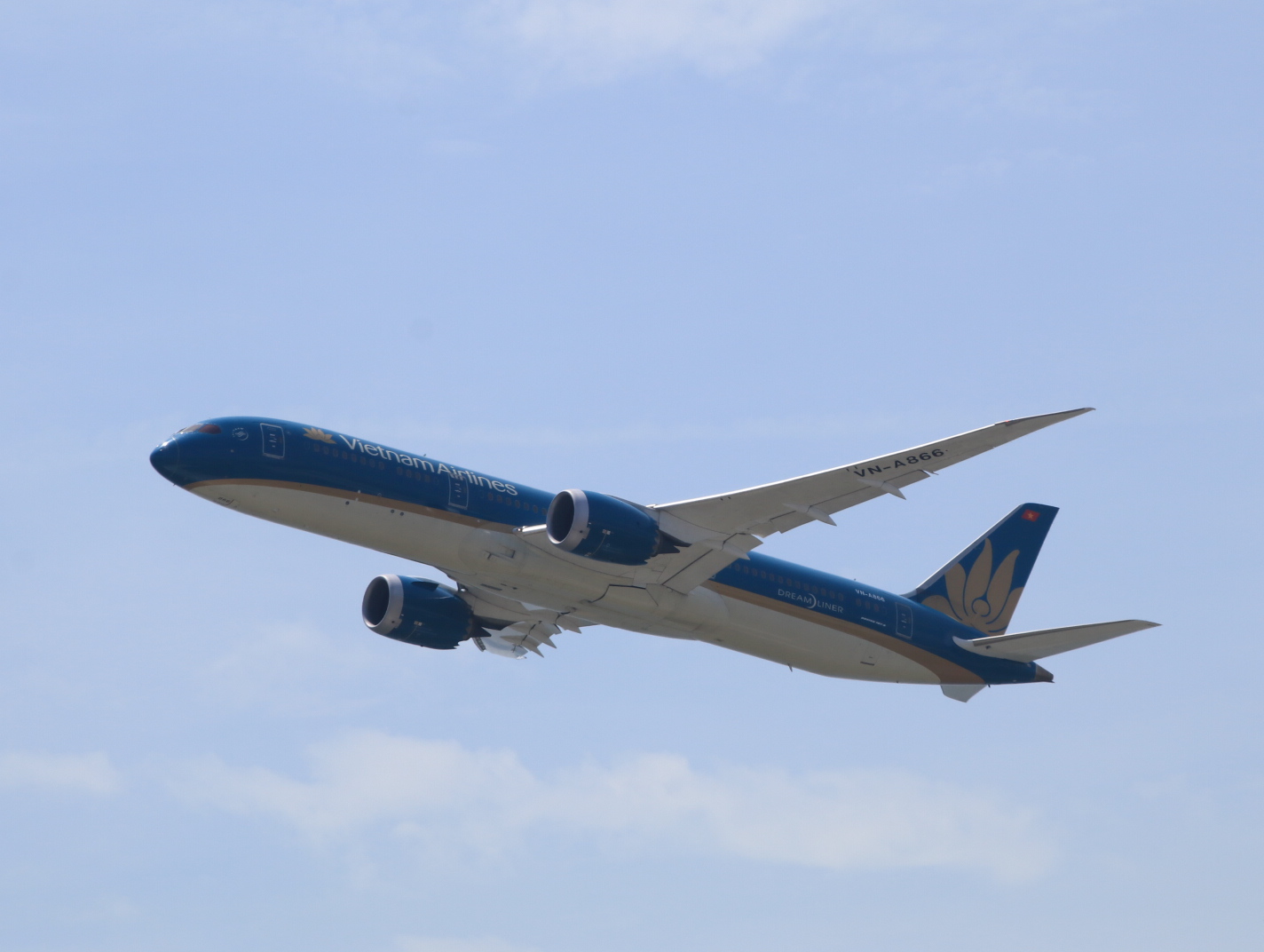2018年 関空KIXレポート ベトナム航空B787-9 _d0202264_16504364.jpg