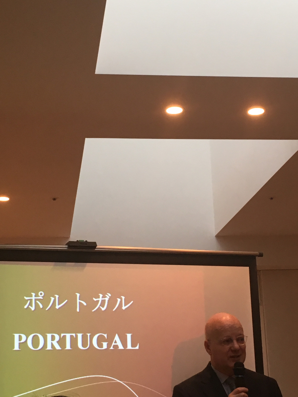 ポルトガル共和国大使館公邸へ_c0195496_11311853.jpg
