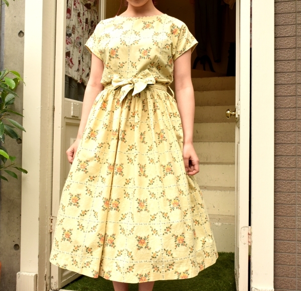 ★NEW ARRIVAL 50S DRESS★_e0148852_18464708.jpg