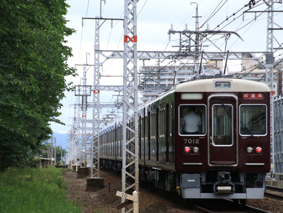 阪急7012F リニュアル 試運転_d0202264_16475680.jpg