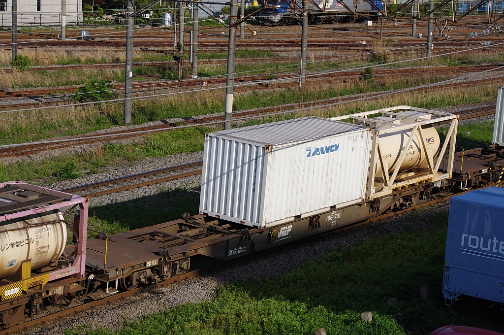 f0203926_2364656.jpg