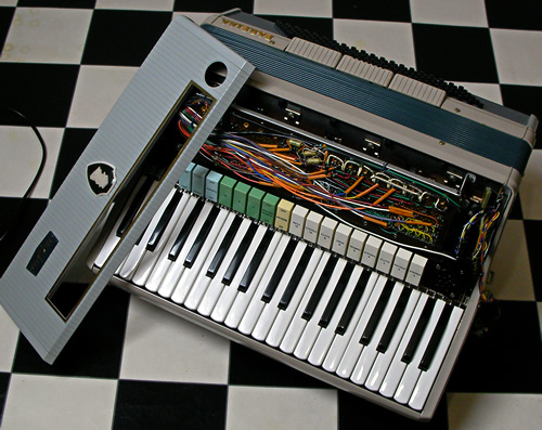 Farfisa Transicord Customized #2_e0045459_20314413.jpg