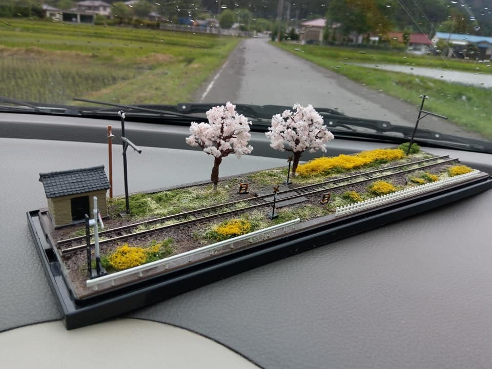 Nジオラマ、桜と菜の花満開のローカル線 : e-stationショップブログ