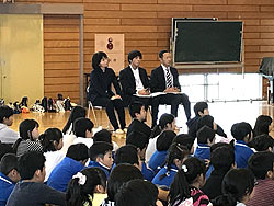 稲刈り体験(上目黒小・枝野小) _d0247484_215050.jpg