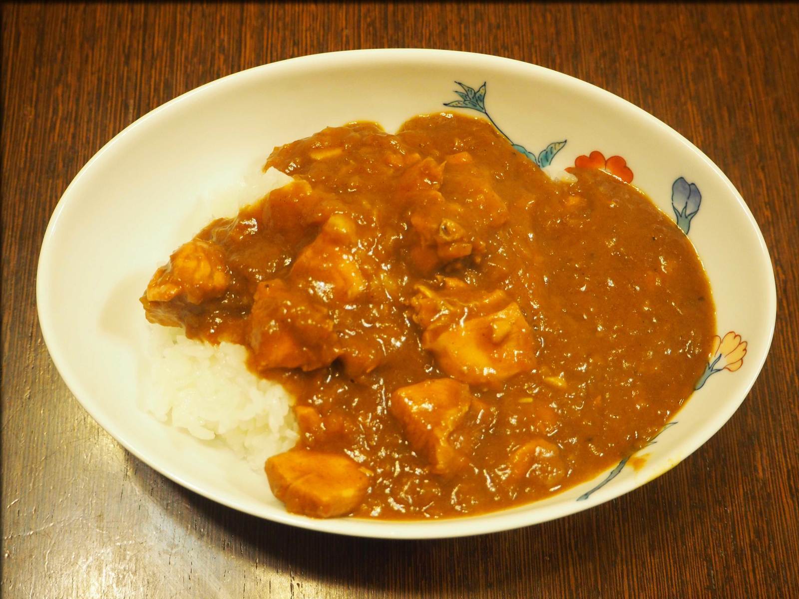 チキンカレーとダイソーの「たまごのプッチン穴あけ器」_b0054329_07371506.jpg