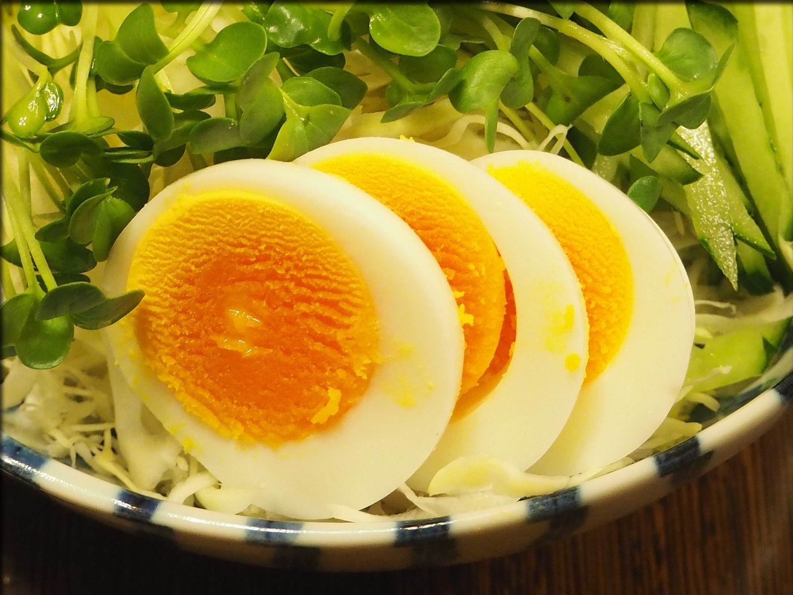 チキンカレーとダイソーの「たまごのプッチン穴あけ器」_b0054329_08134468.jpg