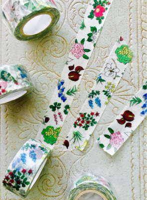 210系  ⭐️ 6枚セット ⭐︎ 白い 花柄 クッションカバー 水彩画風 210系 様 専用 ⭐️ 6枚セット ⭐︎ 白い 花柄 クッションカバー