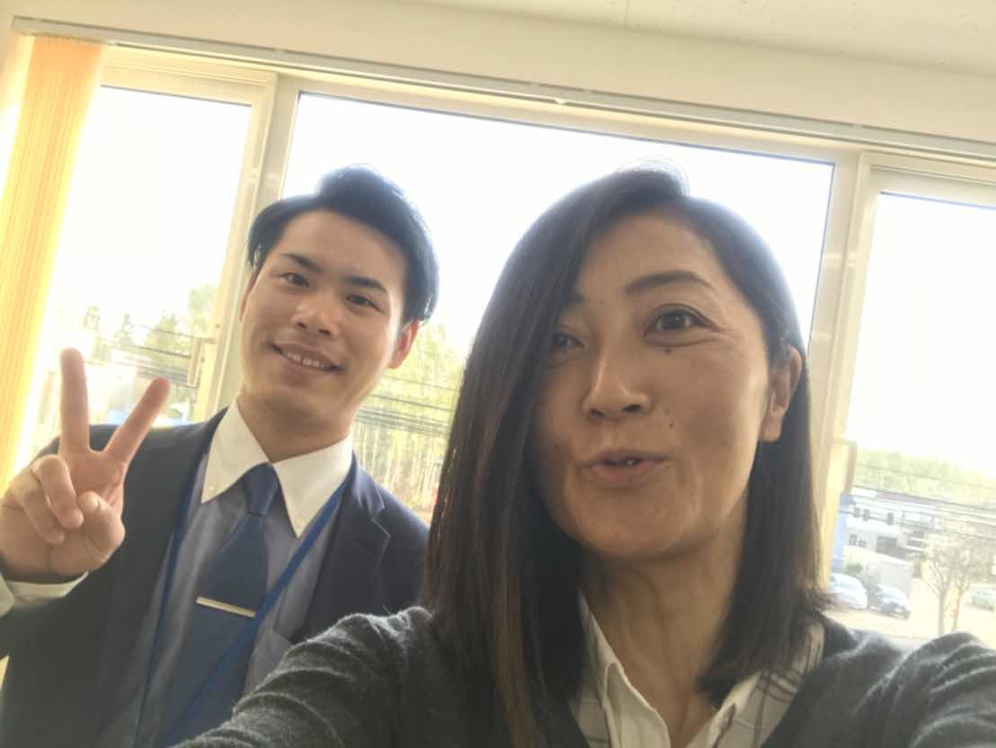 5月11日(金)本店ブログ♬ランドクルーザー200 ディーゼル ベンツ レクサス 自社ローン ローンサポート_b0127002_16501990.jpg