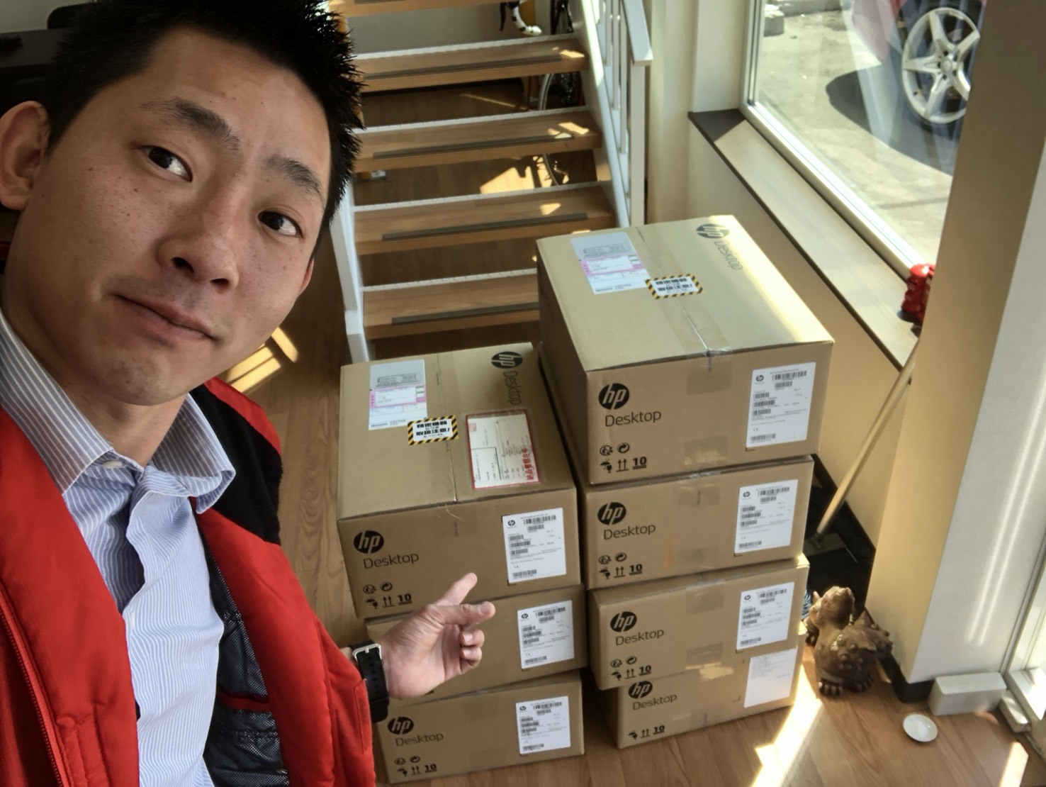 5月11日(金)本店ブログ♬ランドクルーザー200 ディーゼル ベンツ レクサス 自社ローン ローンサポート_b0127002_19135956.jpg