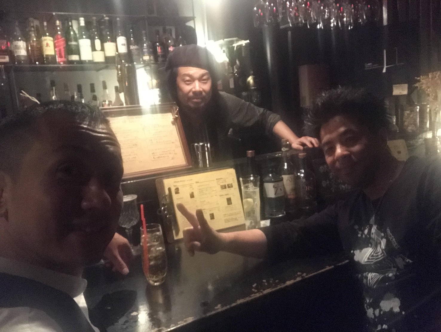 5月11日(金)本店ブログ♬ランドクルーザー200 ディーゼル ベンツ レクサス 自社ローン ローンサポート_b0127002_19380900.jpg