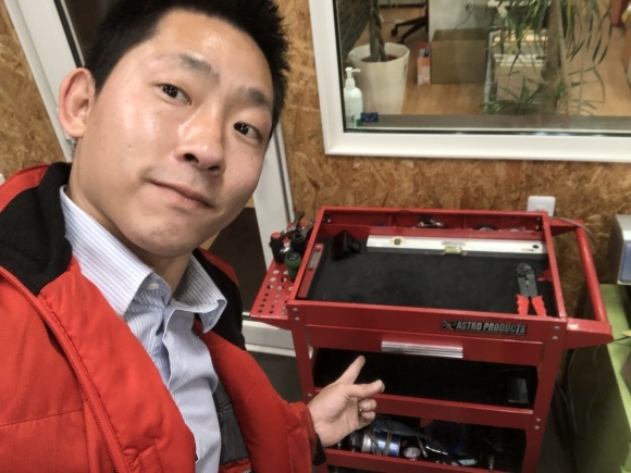 5月11日(金)本店ブログ♬ランドクルーザー200 ディーゼル ベンツ レクサス 自社ローン ローンサポート_b0127002_20385549.jpg