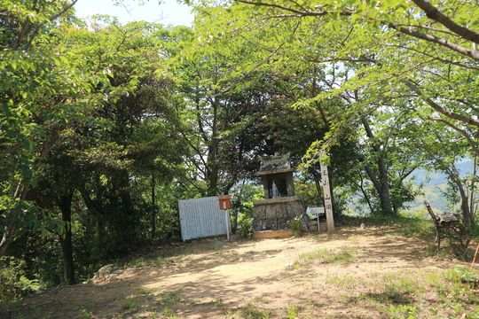 e0272335_1934643.jpg