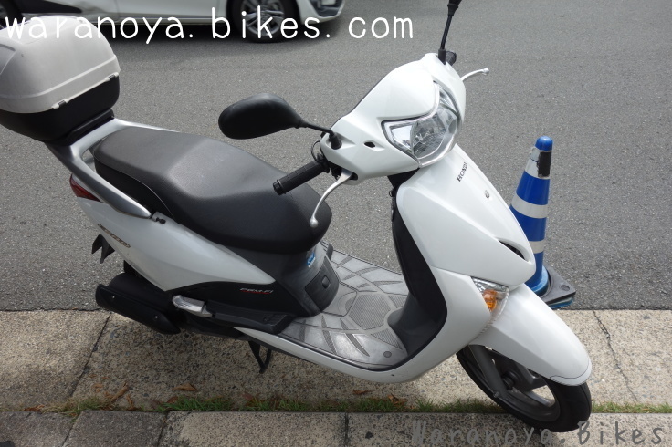 ホンダ リード110exの出張タイヤ交換修理に 京都市伏見区方面へ 近畿 京都 スクーター バイクの出張修理専門店 ワラノヤバイクスのリペア日報 ホンダ リード110exの出張タイヤ交換修理に 京都市伏見区方面へ 近畿 京都 スクーター バイクの出張修理専門店 ワラノヤバイクスのリペア日報