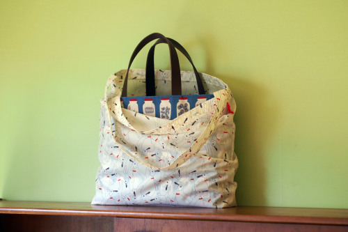 「wear bag 」マチが付いて新登場！_e0243765_10023629.jpg