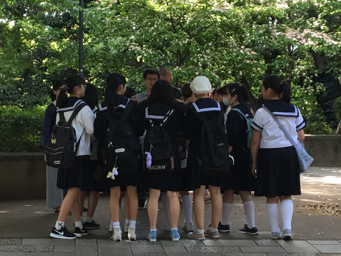 b0330040_12422929.jpeg