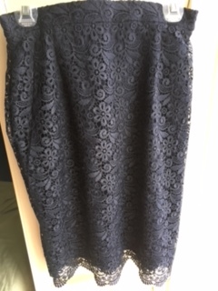 ユニクロでレースのスカートと$5.99のT-シャツ2枚_e0350971_08441728.jpg
