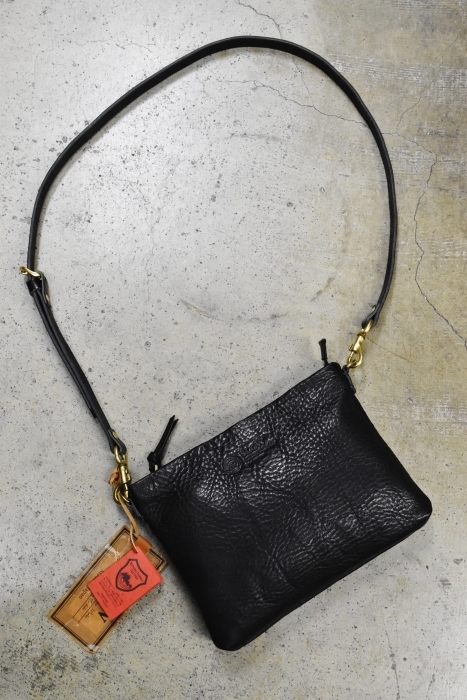 SLOW LEATHER SACOCHE (別注) & SLOW FUNNY BAG (別注)_d0152280_20483904.jpg