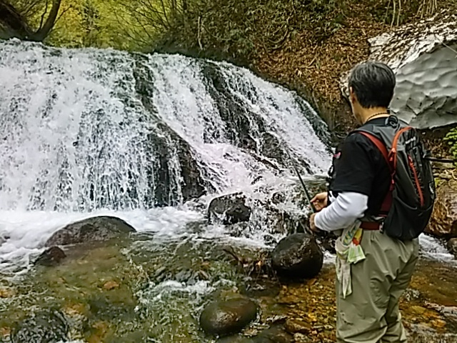 喜多方に流れる河川で釣りをして来ました。_c0160368_19474406.jpg