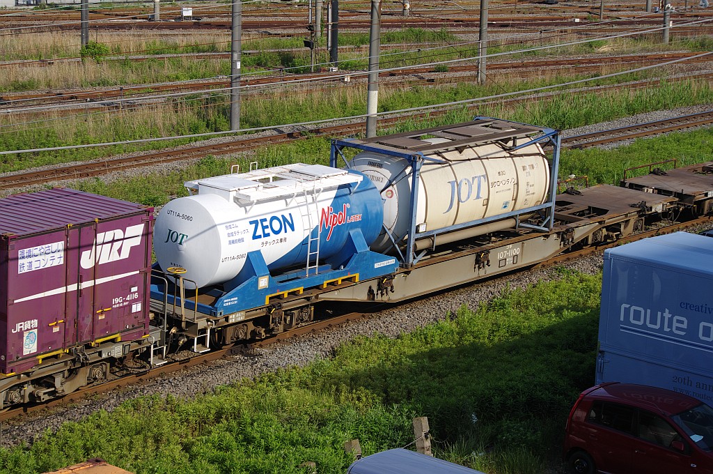 f0203926_23532156.jpg