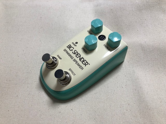 Danelectro Big Spender ロータリースピーカーシミュレーター