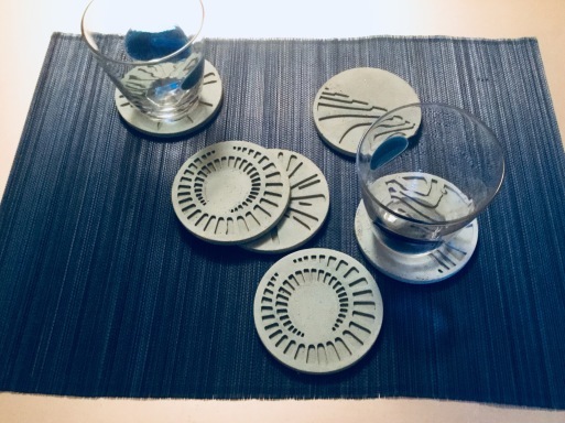 ベトナム 刺繍ティーマット9枚セット