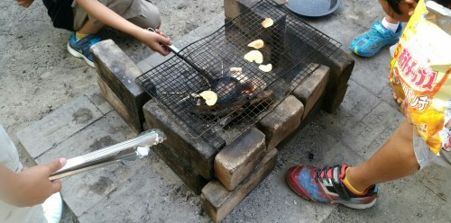 お菓子焼いて食べるとまた一味違う!?_b0099910_20240143.jpg