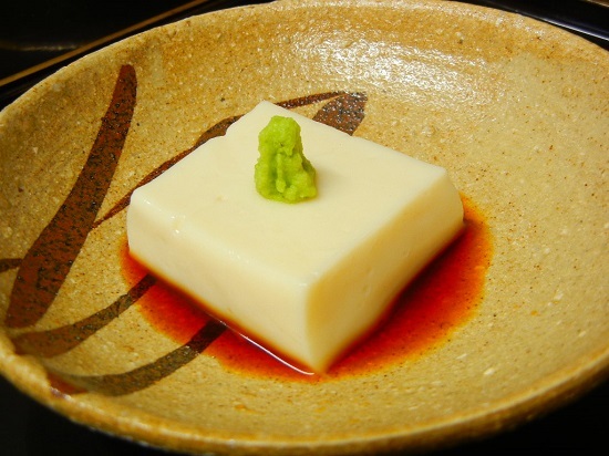 お値下げしました、4枚組　色絵　菖蒲紋　小皿 楽天市場】【波佐見焼】【紅葉鹿絵八角小皿】【染付絵変わり