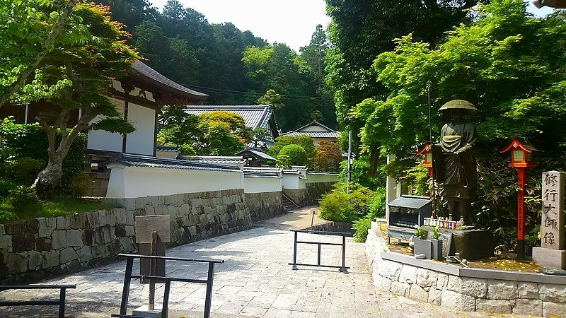 海住山寺(かいじゅうせんじ)の観音像 20180516_e0237645_23343924.jpg