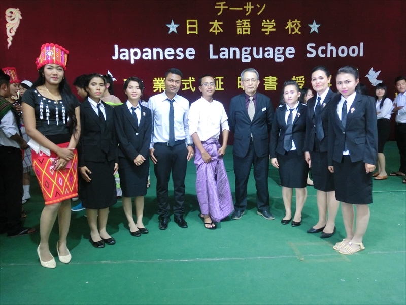 卒業式と結婚式_a0120187_16063013.jpg