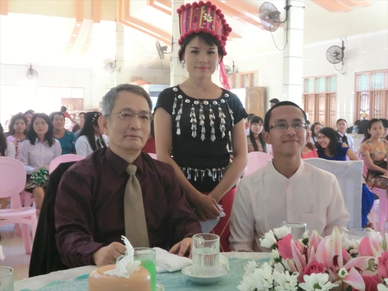 卒業式と結婚式_a0120187_16065919.jpg