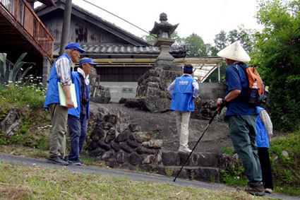 榊原の西の集落を散策_b0145296_15472087.jpg