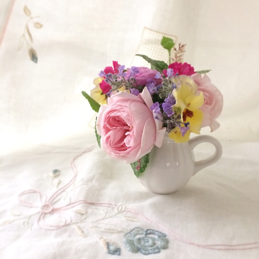 心にも彩りを添えてくれるローズブーケ💐_a0157409_09043948.jpg