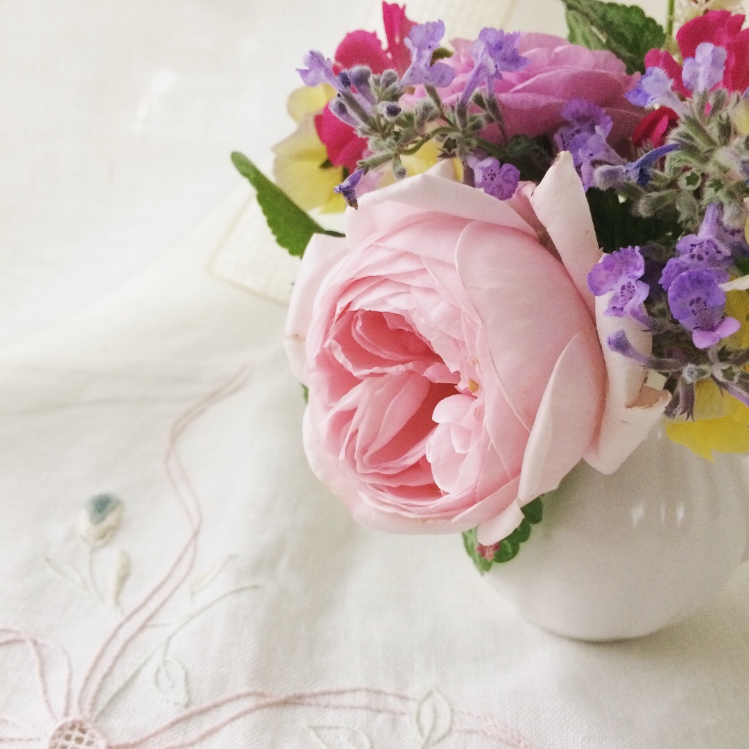 心にも彩りを添えてくれるローズブーケ💐_a0157409_09045892.jpg